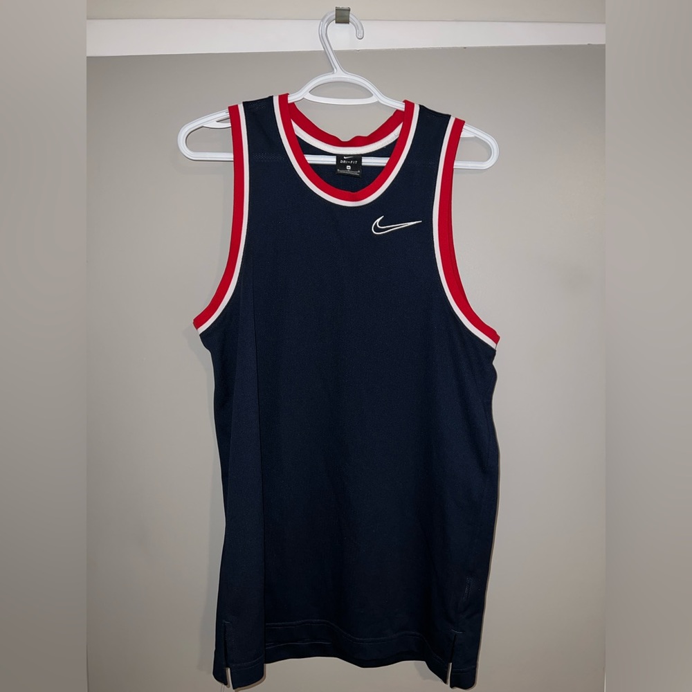 Nike Dri Fit Classic Basketball Jersey | Men’s M